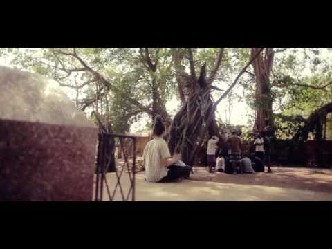 Amazing Banyan Tree | Hang drum solo | Daniel Waples | Goa, India 2012 [HD]