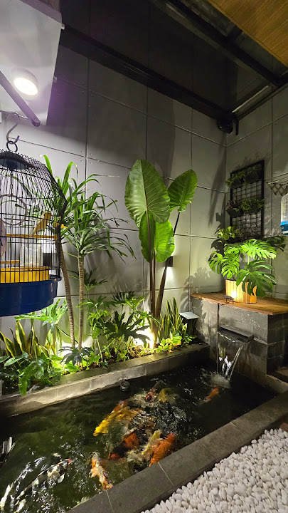 Suasana teras belakang rumah Pinshome siang & malam ! 🥰 #home #homedecor #homeliving