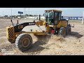 Motor Grader Clear The Land And Repairing the Road