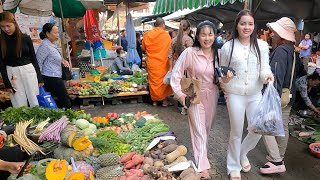 Cambodian Food Market Tour 2026: Fresh Fish, Vibrant Vegetables \u0026 Tropical Fruits