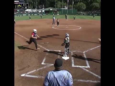 Maryland comes out the gate HOT with a 3-run RBI 🔥