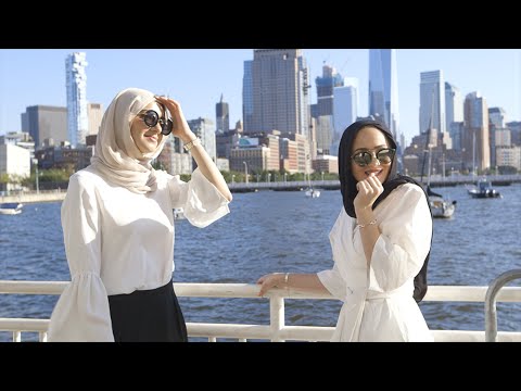 How These Hijabi Bloggers Mix Modesty And Modern Fashion | Hannahgram