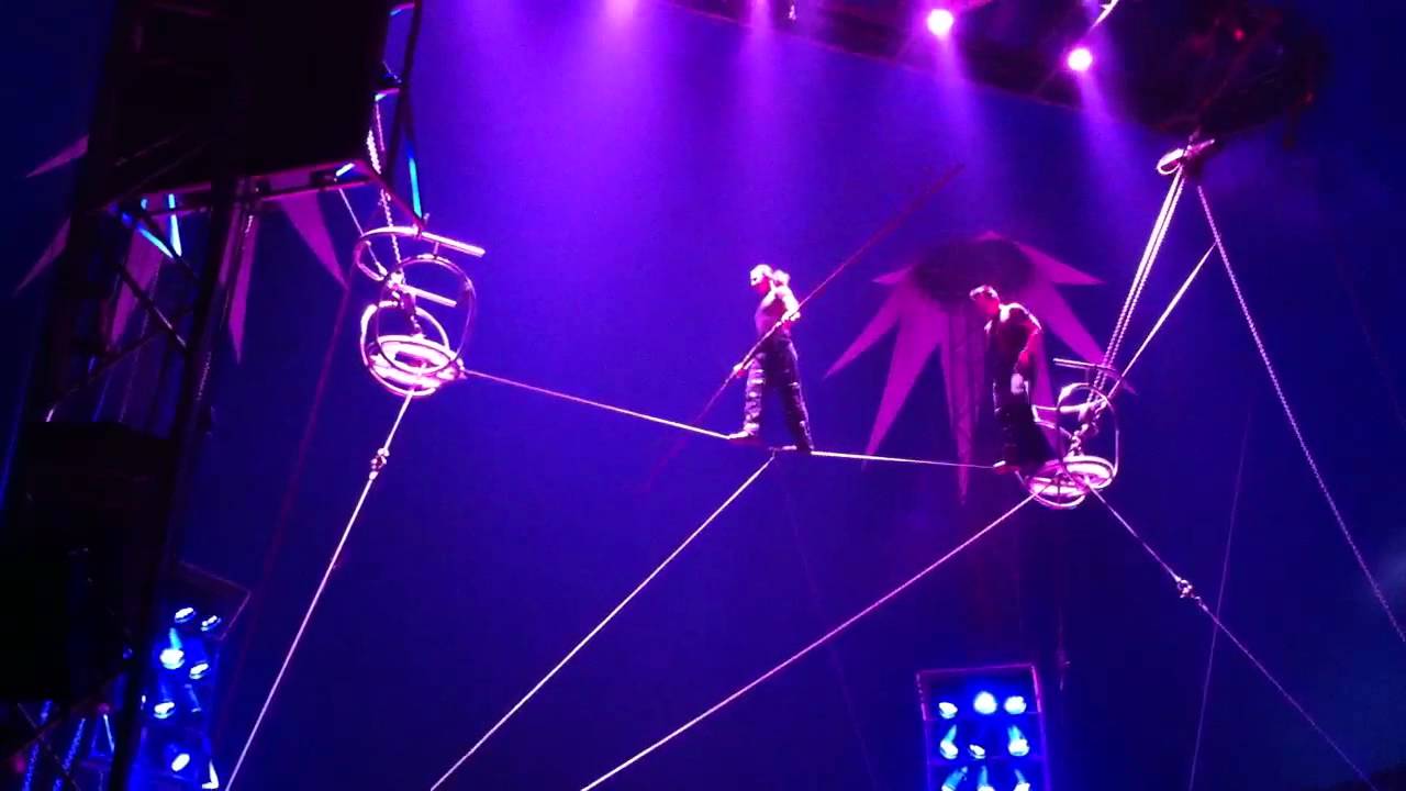 Download Tightrope Walker Nearly Falls To His Death Youtube For Android Get Wallpaper Tightrope Walker Nearly Falls To His Death Youtube For iPhone Free