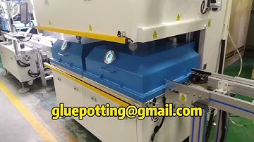 Ab glue potting and encapsulation machine with vacuum chamber for degassing bubbles