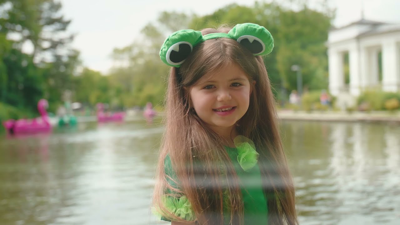 Ana Ros - O broscuta dac-as fi | Videoclip