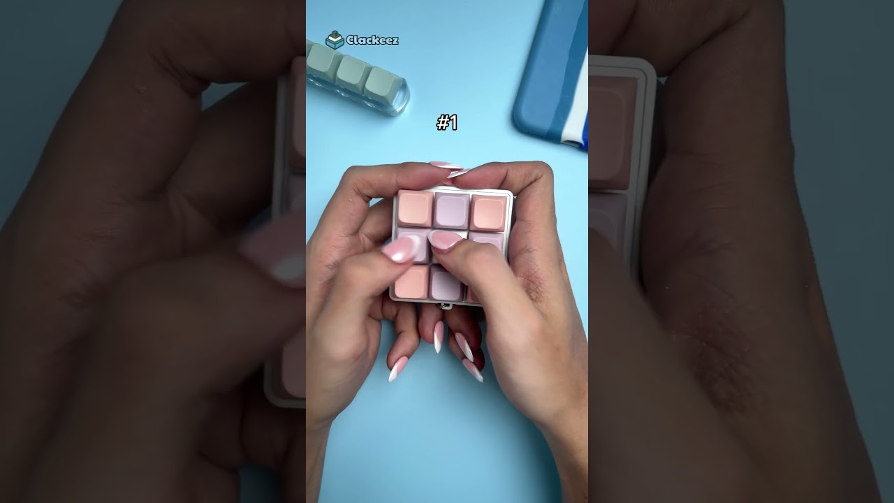 Pick your favorite keyboard fidget color!😍