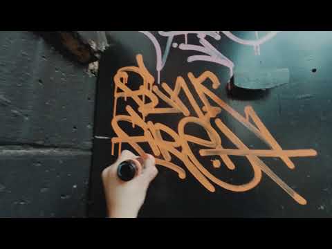 Video: Jinsi Ya Kuteka Barua Za Graffiti