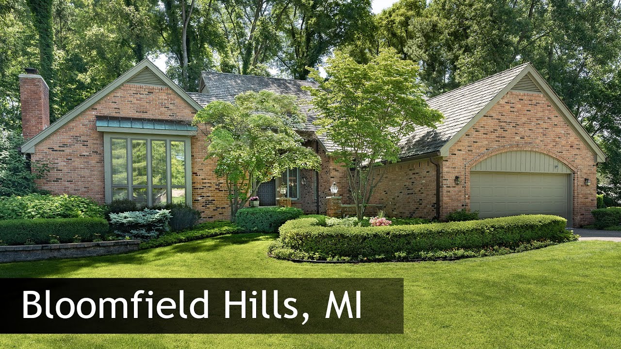 Tour of 3458 Bloomfield Club Dr Bloomfield Hills, MI Real Estate