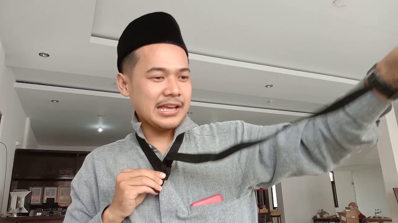 Tutorial pasang dasi 😂 