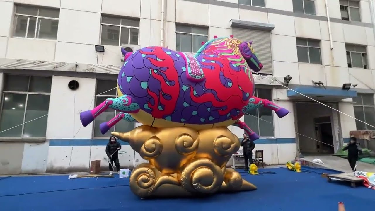 Digital Inflatables Cartoon Characters Fat Horse for Chinese Horse Year Advertising Decorations