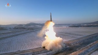 La Corée du Nord effectue un tir d'essai d'un puissant missile balistique | AFP