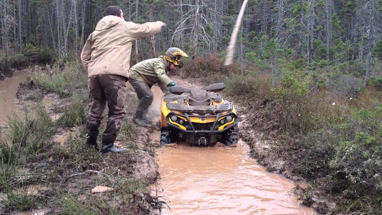 2012 can am outlander 1000 xt two brothers exhaust mudding youtube