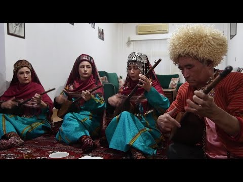 Turkmen music - Ostad Majid Tekke & Azadi Ensemble - Durnalar