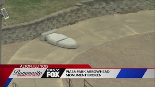 'Legend of the Piasa' monument broken near Alton