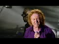 Simply red  stars live at sydney opera house