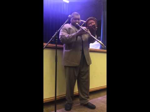 Wycliffe Gordon Demonstrating Plunger Techniques