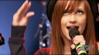 Ashlee Simpson - Outta My Head (Live on Yahoo Pepsi Smash)