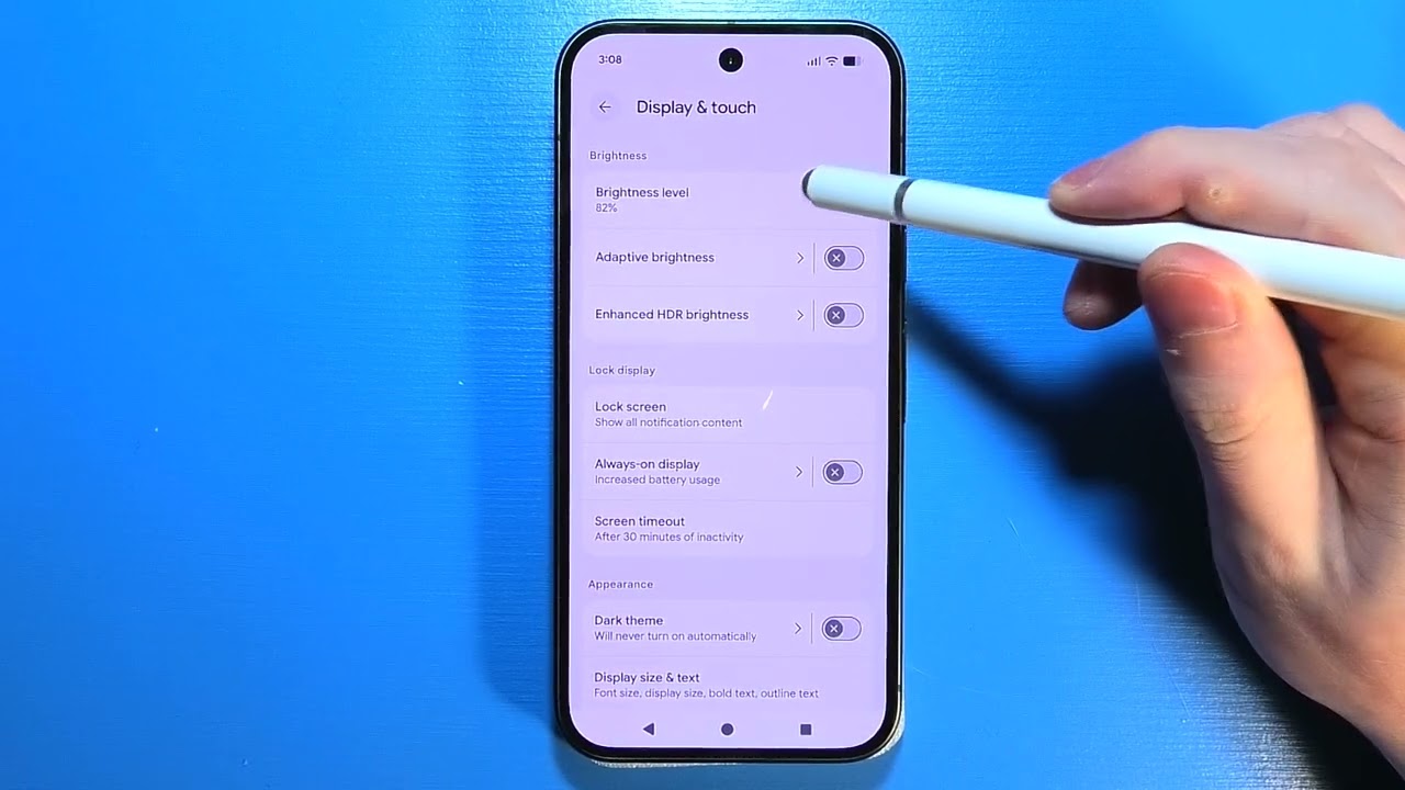 Google Pixel 10A: Как отрегулировать яркость