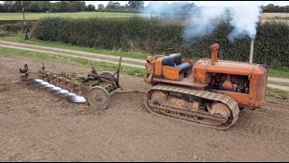 Allis Chalmers HD14, HD7 & HD5 Crawler Tractors Ploughing