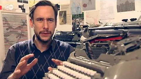 Typewriter Artist Dirk Krecker | Euromaxx