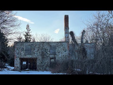 Exploring a historic ABANDONED woollen mill built in the 1870s 