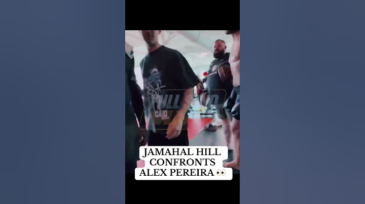 Jamahal Hill confronted Alex Pereira at the UFC PI 👀 (via fullsend_mma/TT)