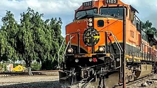 Carrusel Burlington al norte en la línea 🅰️ Bnsf 1103 - 5282