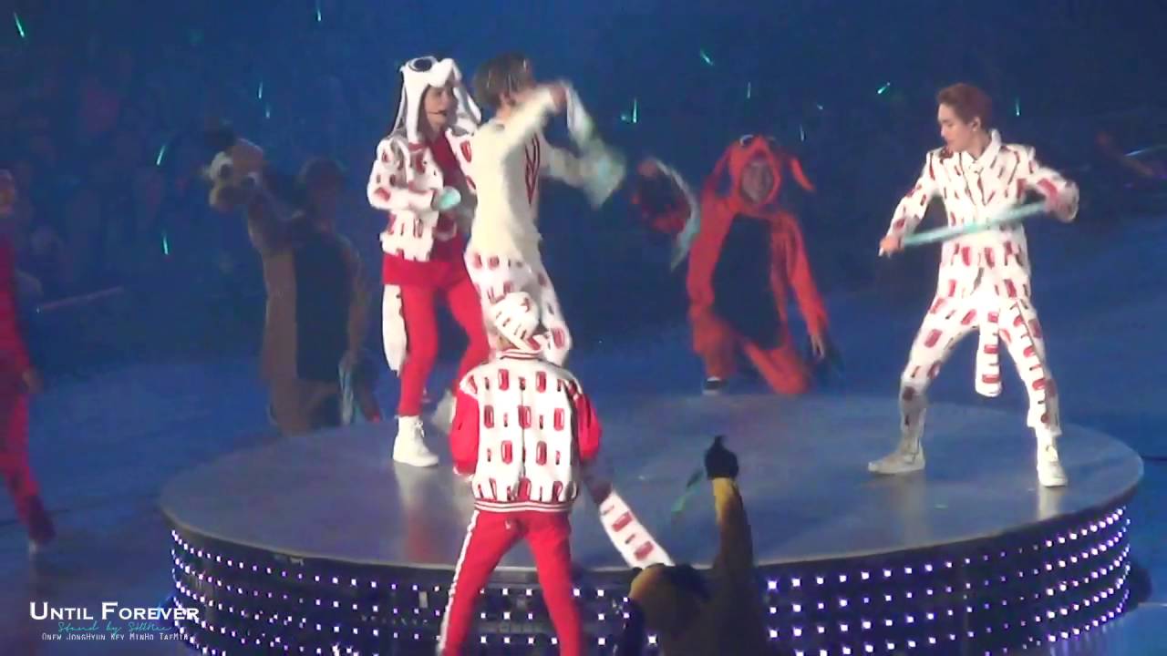 2015 SHINee WORLD IV in SEOUL - 321 (Korean Ver, All members