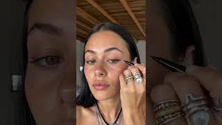 Try this flawless summer makeup look?