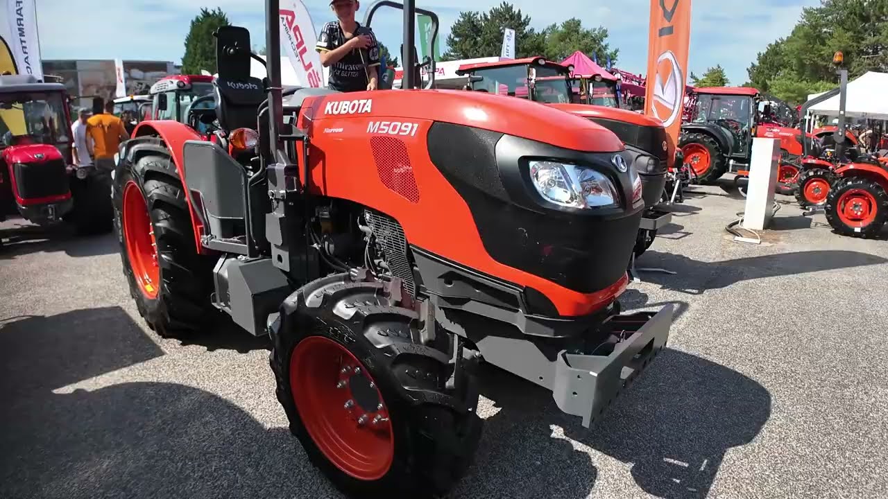KUBOTA M5091 small open tractor 2026