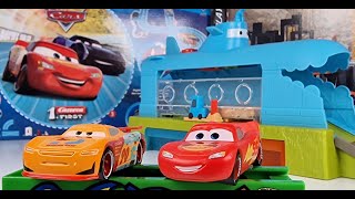 Disney Pixar Cars Lightning Mcqueen And Paul Conrev Change Colours In Submarine Car Wash