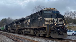 NS Stack Train 212 Passes Belmont NC with NS leader 4070 (12-31-2021)