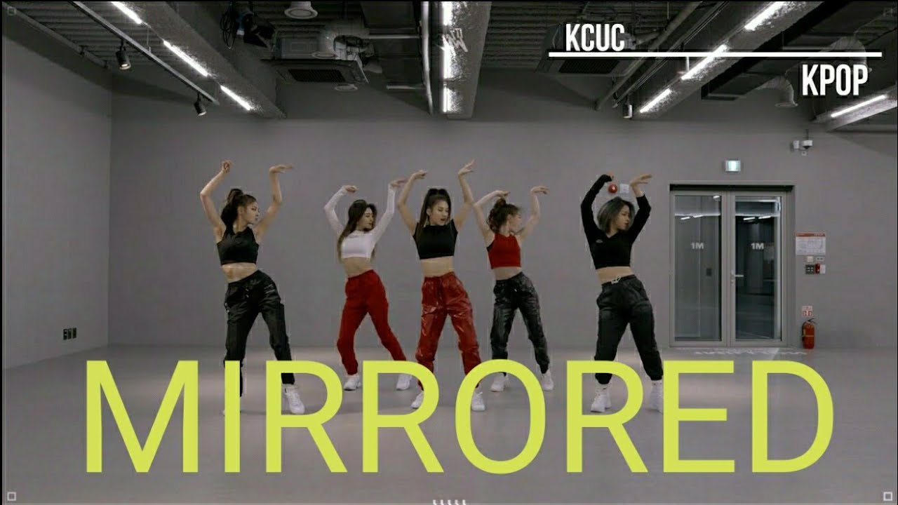 [Mirrored Dance Practice Video] ITZY WANNABE - YouTube