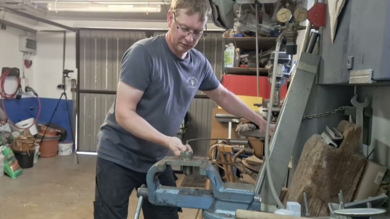 Kugel Gartenstecker Geschwungen