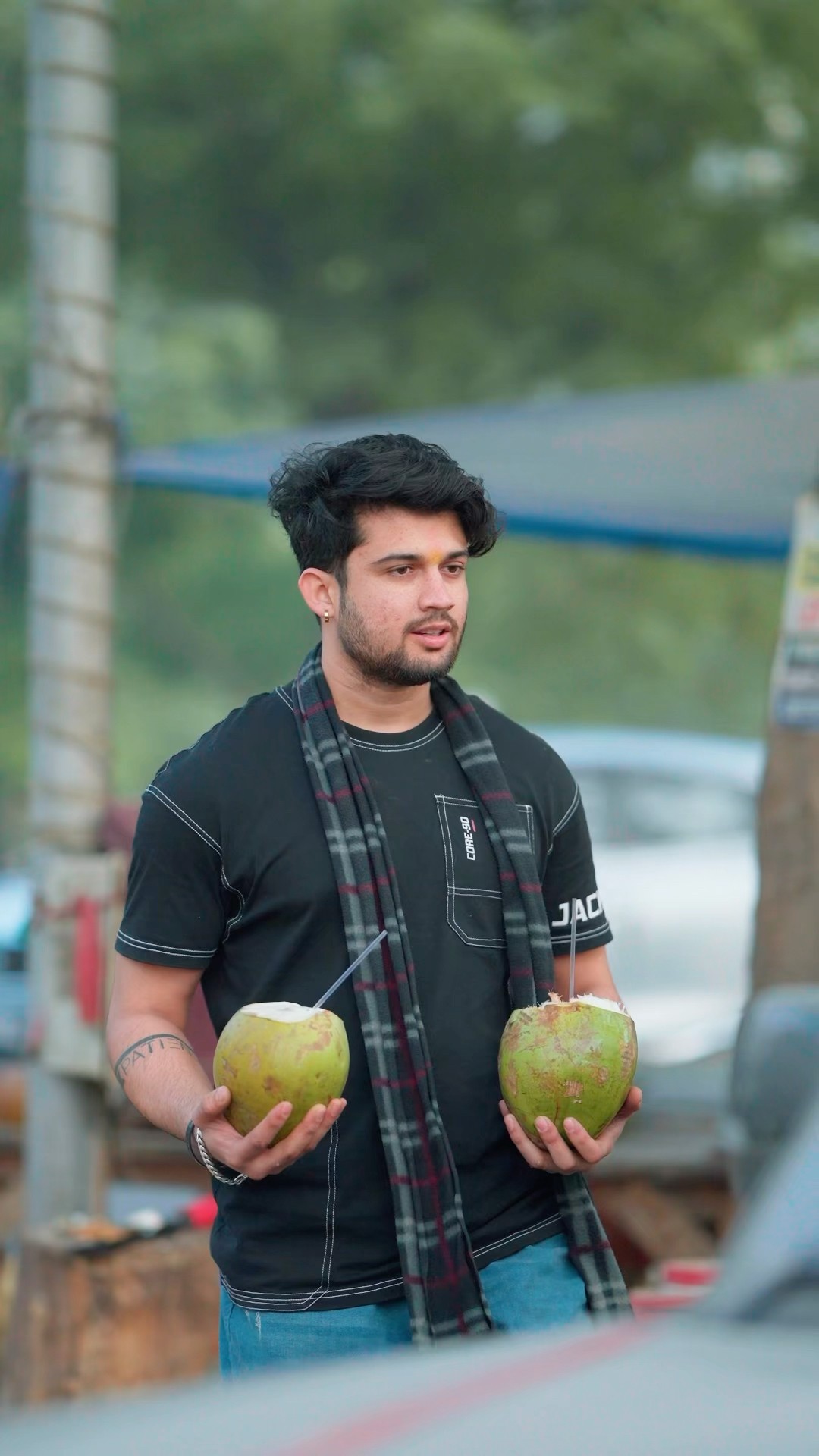 Chalaak nariyal wala??❤️ #varunbundela #trendingshorts #shorts