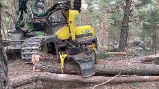 Procesadora 1270G Johndeere En Acción