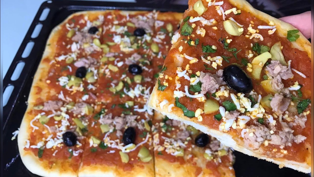 بيتزا كاري 🍕معشوقة الجزائرين 😍بعجينة خفيفة و صلصة المحلات