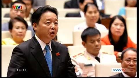 Bộ trưởng Bộ Tài nguyên và Môi trường Trần Hồng Hà báo cáo giải trình trước Quốc hội