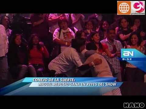 Conejo de la Suerte: Miguel Rebosio gana en "Reyes del Show" (Amrica Noticias 19-12-2010)
