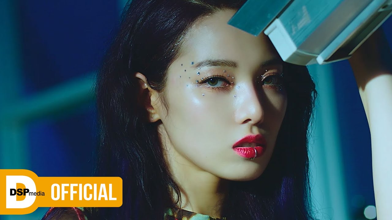 BM Brasil 🐶💛😺 on X: [TRAD] 26.08.20 - Tradução da letra de GUNSHOT para  vocês! Eles arrasaram demais nessa🖤🔫 Vocês querem a tradução e Ah ee yah  e Hold on? *Não retire