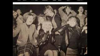 Download lagu She Loves You - Billy Pepper & The Pepperpots