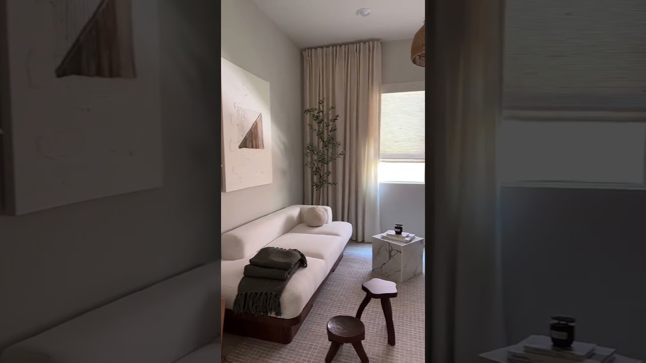 🗂🗃 Transform your office into an Inspiring Haven. Simple Daybed Styling. 