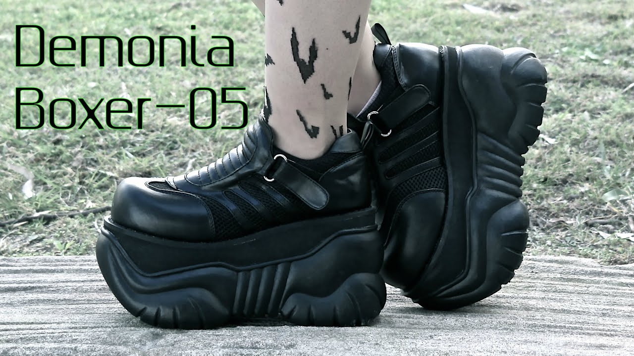 demonia boxer boots