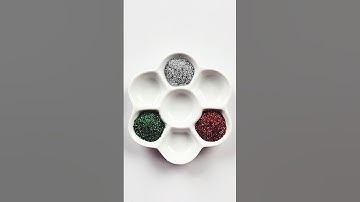 Creating new colors with glitter mixes #colormixing #glitter #satisfying #asmr #paintmixing #drawing