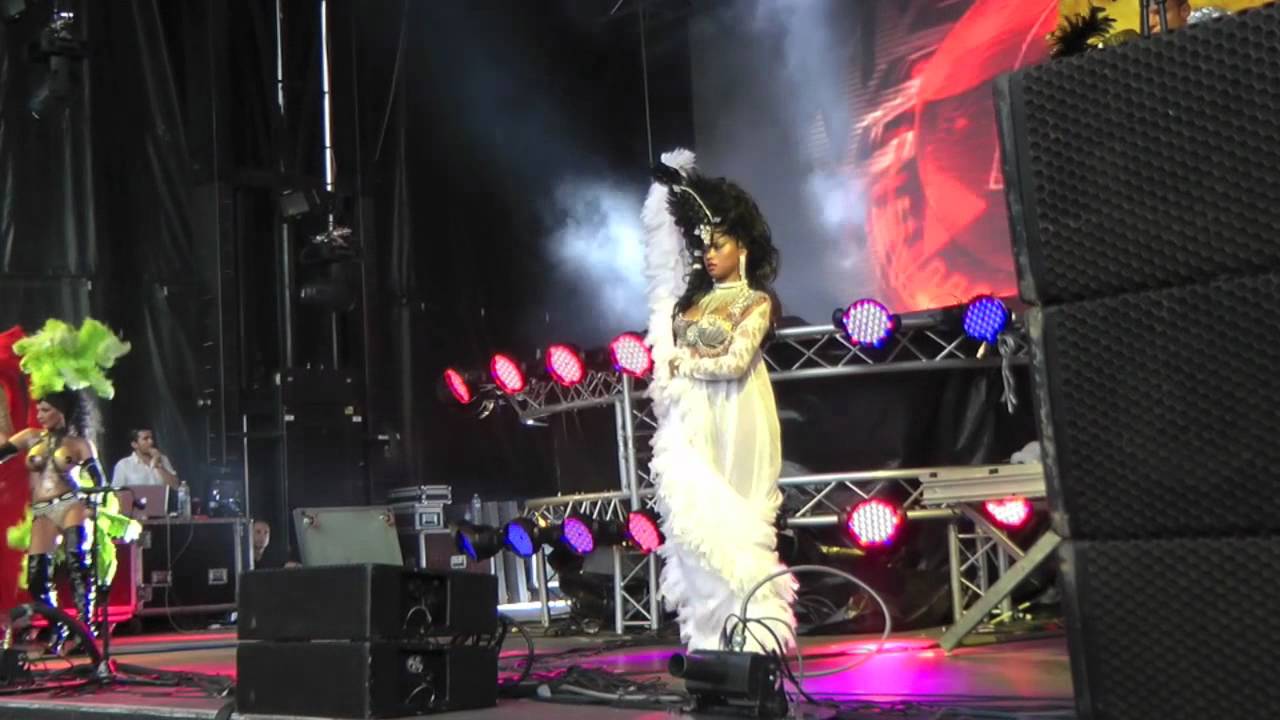 Axwell @ Inox Park Paris 2011