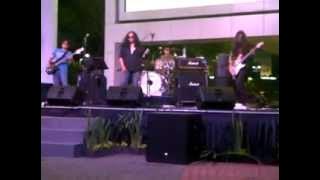 Smoke on The Water - Deep Purple covered by NuPage Band