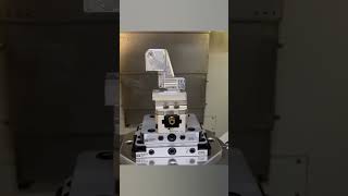 HOMGE Self Centering Vise and Zero Point Riser and Base Plate #cnc #cncmachining #5axismachining