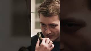 bizden izinsiz yemek bile yemeyecek oğlan😻