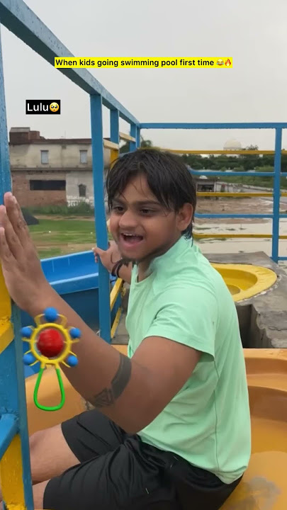 Pheli baar swimming pool chla gya 😂🔥| Indian family #shorts #indian #relatable  #chotabhai #garmi