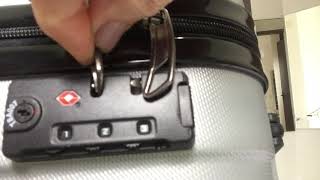 How to set or change the lock on a suitcase screenshot 5